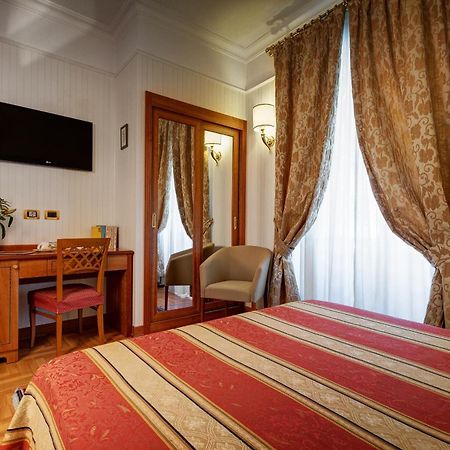 Residenza Romacentro Ξενοδοχείο Εξωτερικό φωτογραφία