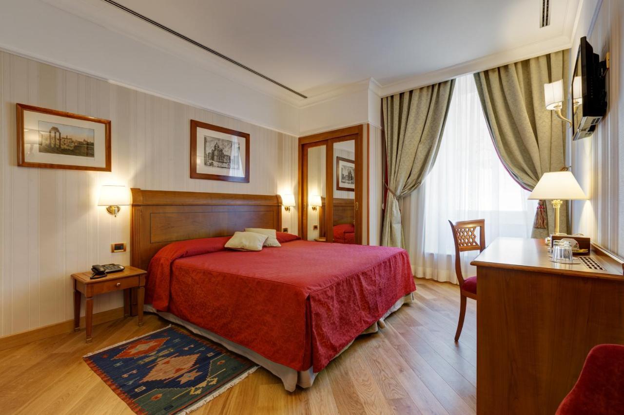 Residenza Romacentro Ξενοδοχείο Εξωτερικό φωτογραφία