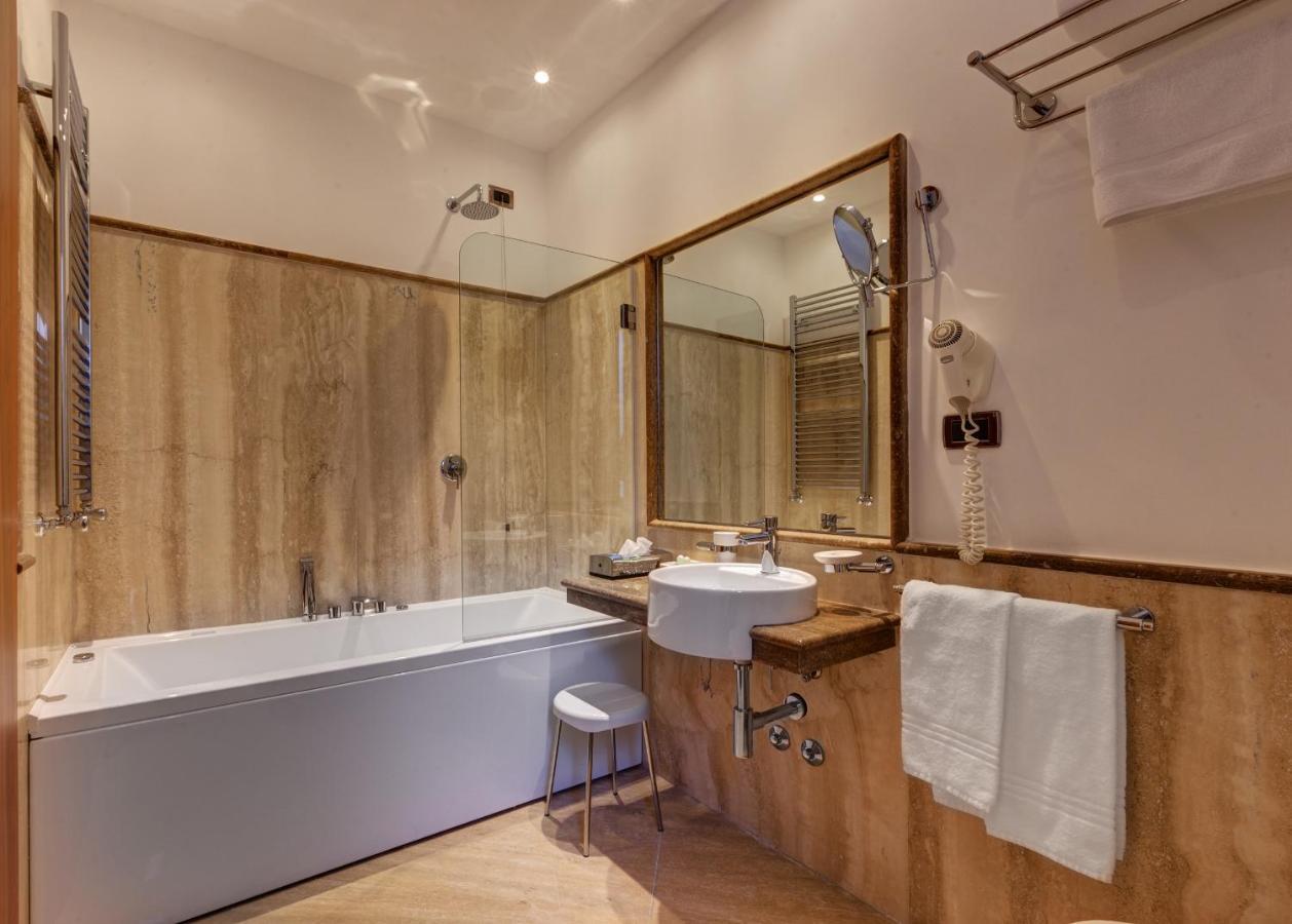 Residenza Romacentro Ξενοδοχείο Εξωτερικό φωτογραφία
