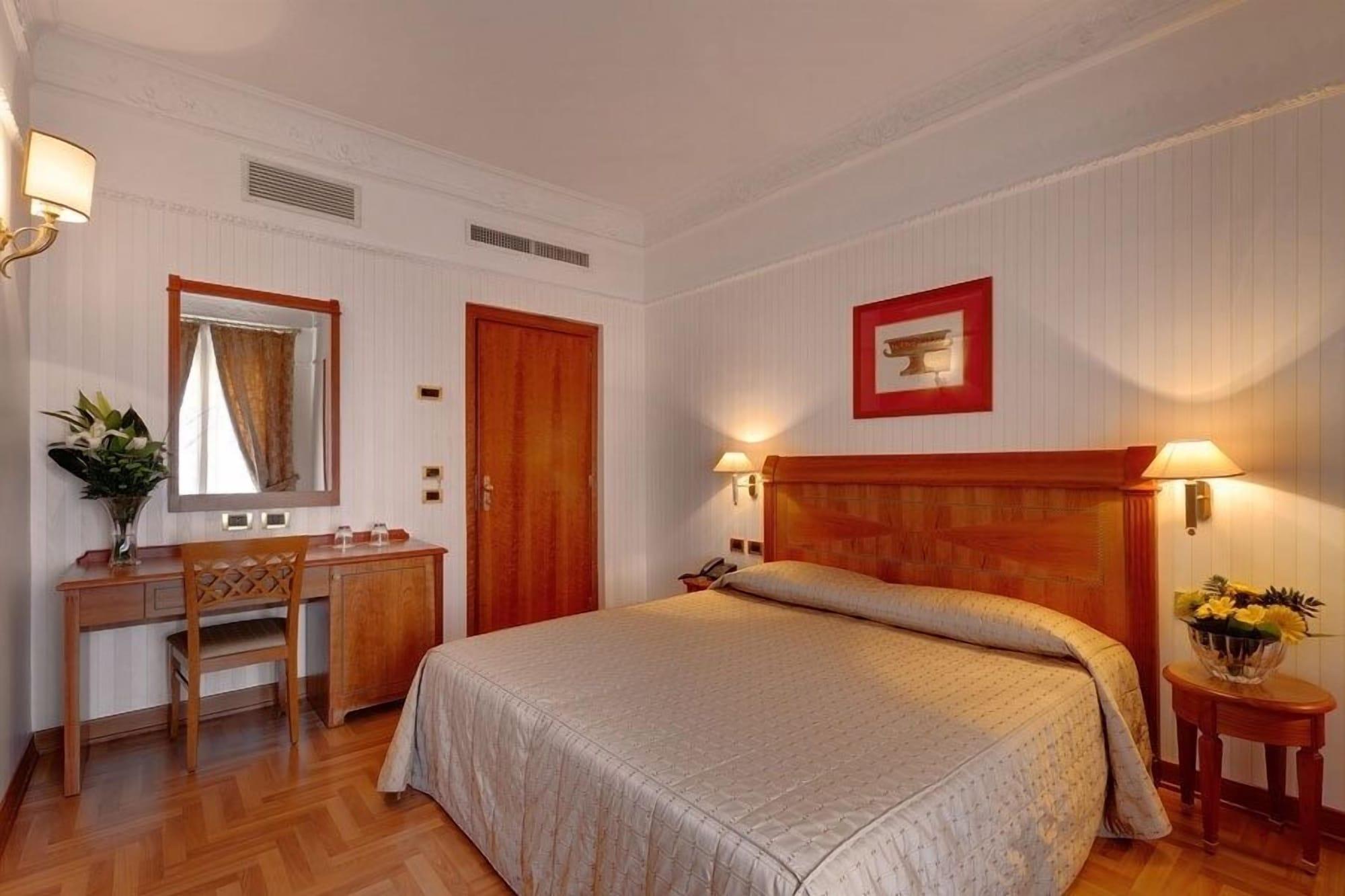 Residenza Romacentro Ξενοδοχείο Εξωτερικό φωτογραφία