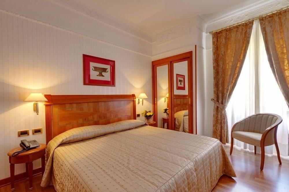 Residenza Romacentro Ξενοδοχείο Εξωτερικό φωτογραφία