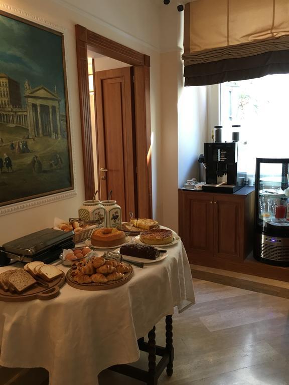Residenza Romacentro Ξενοδοχείο Εξωτερικό φωτογραφία